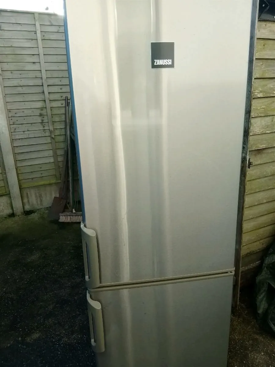 Zanussi fridge freezer - Image 1
