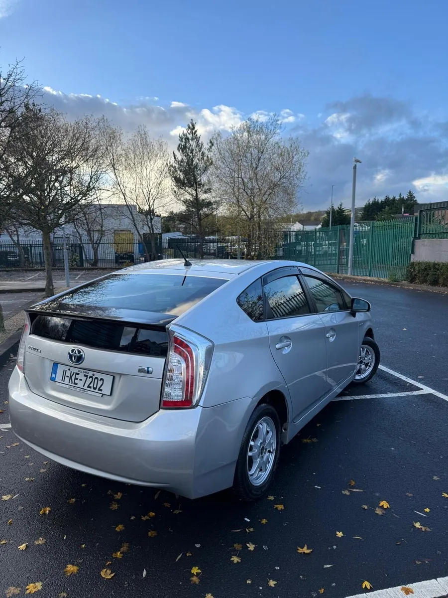 Toyota Prius - Image 3