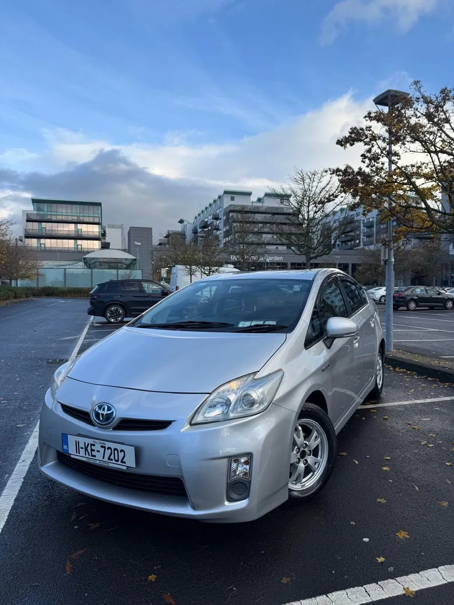 Toyota Prius - Image 1
