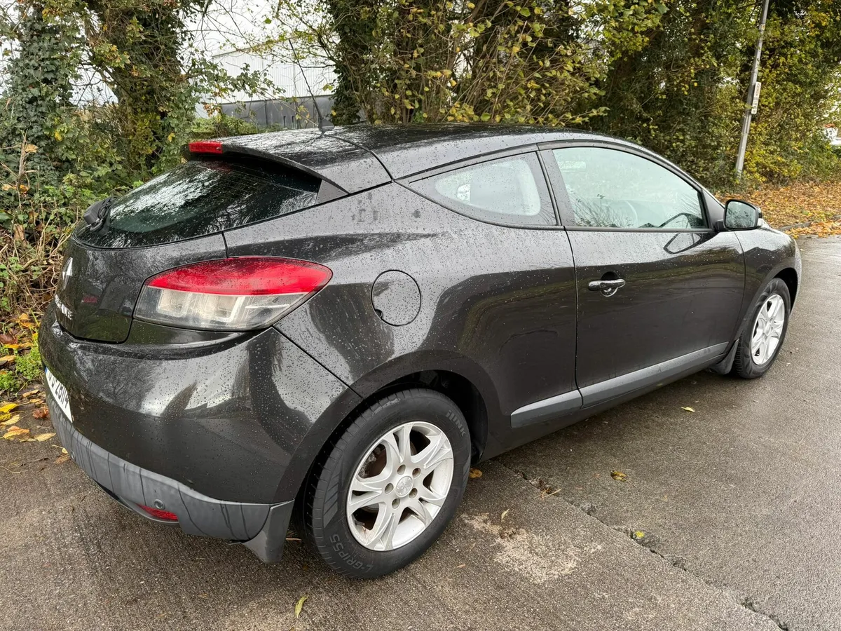 Renault Megane - Image 2