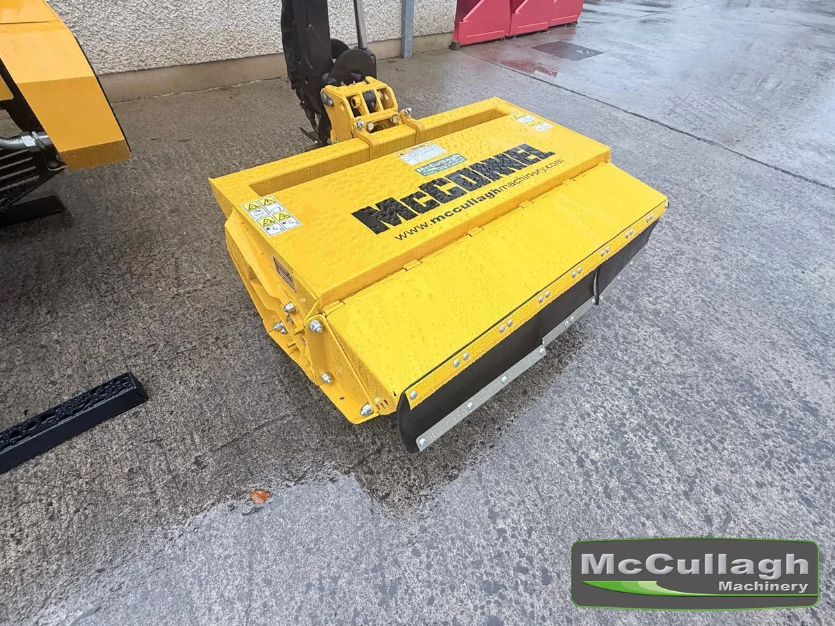 2019 McConnel PA6585T Hedgecutter - Image 4