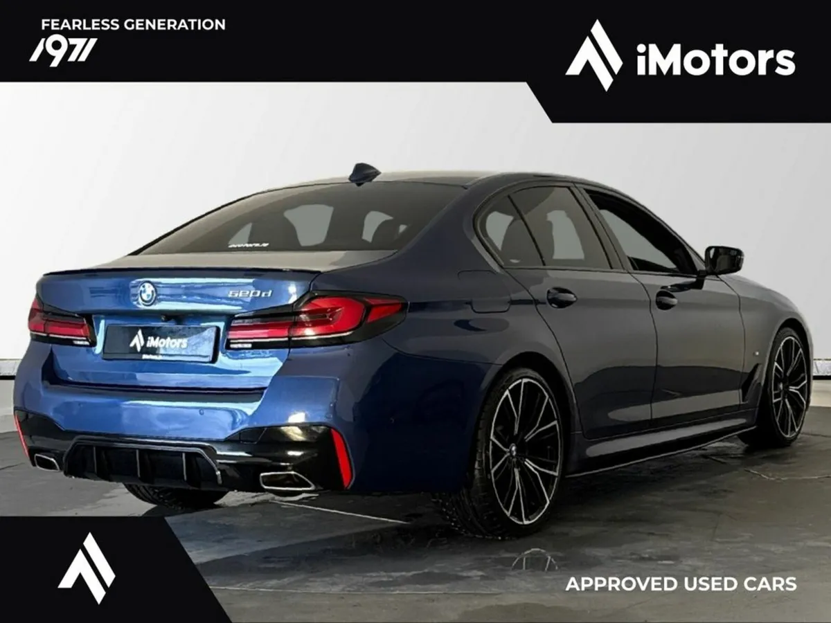 BMW 5-Series 520D M-Sport PRO M-PERFORMANCE 4DR Au - Image 3