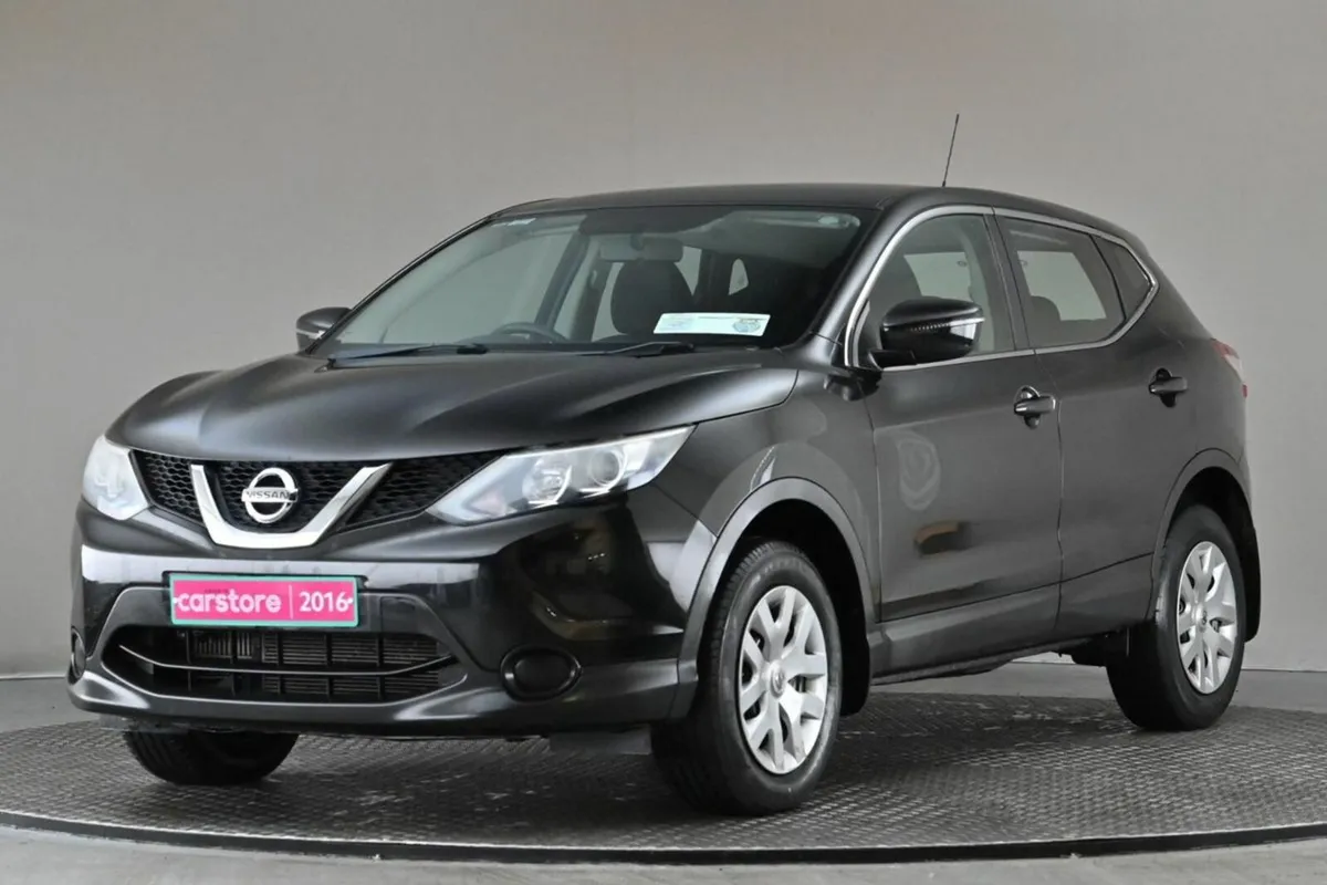 Nissan Qashqai 1.2 PET XE 6SPD **LOW MILEAGE** - Image 3