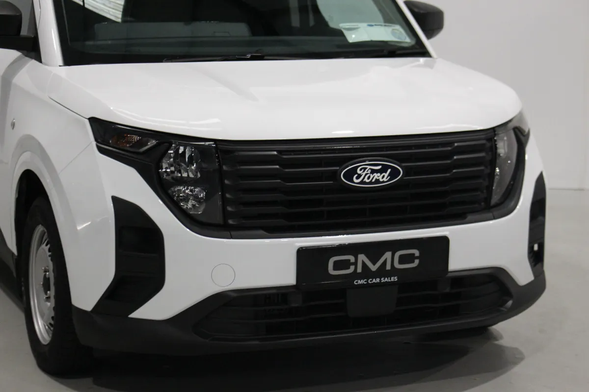 Ford Courier 2024 LEAD ECOBLUE 1.5 D 100PS - Image 2