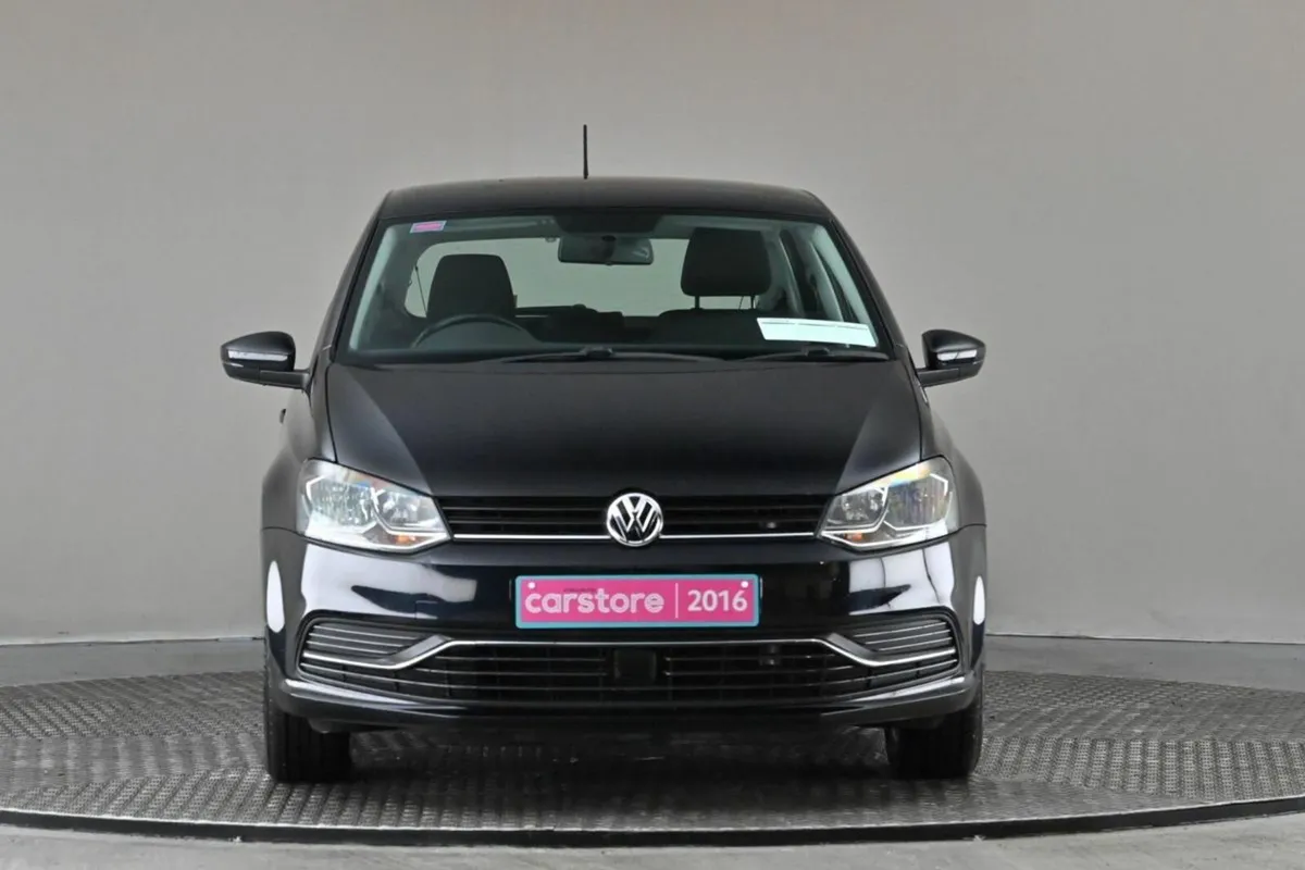 Volkswagen Polo 1.2 TSI DSG TRENDLINE **REVERSE CA - Image 2
