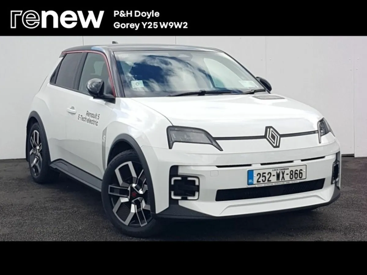 Renault 5 TECHNO 52KW 150HP - Image 1