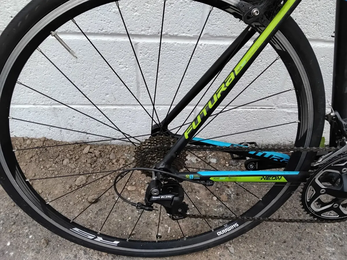 Men's Road Bike - Image 3