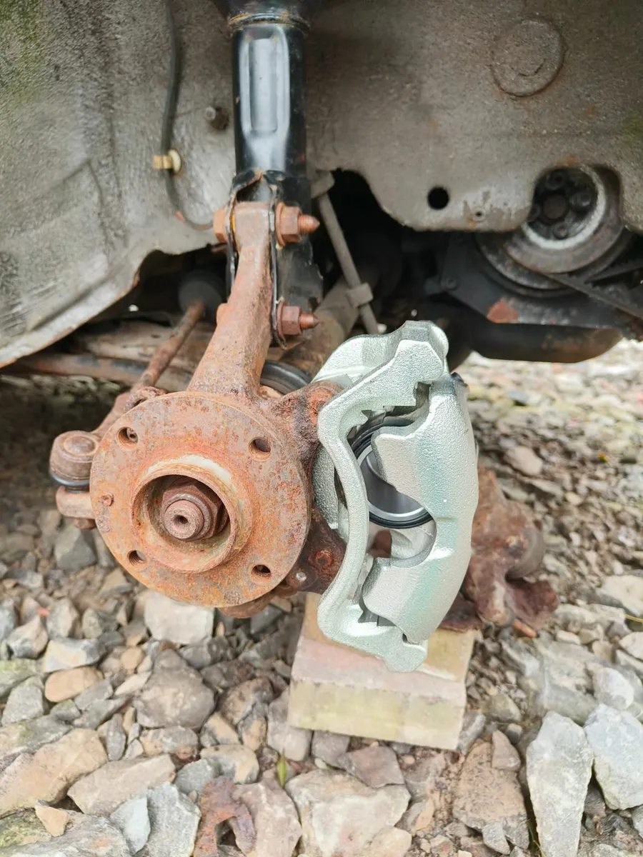 VW B3  Passat 1.6TD - Image 4