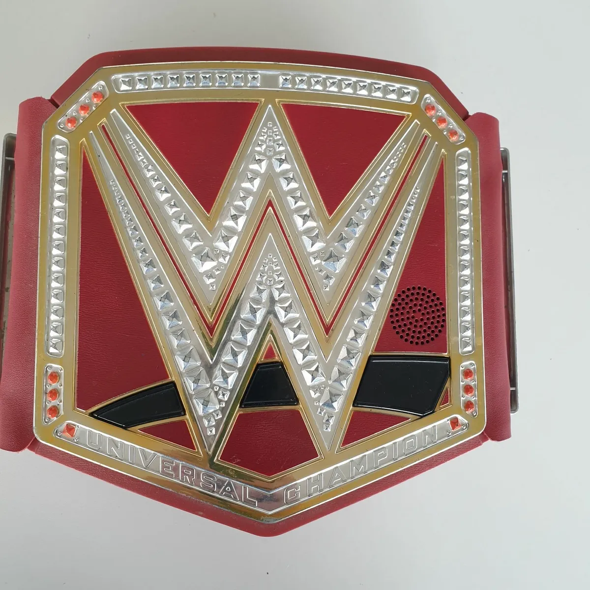 WWE universal champion talking belt wrestling - Image 3