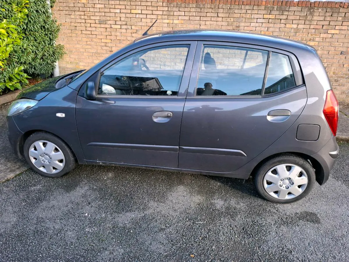 Hyuandai i10 2011 for sale - Image 2