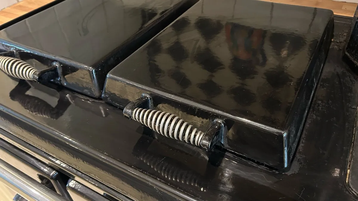 Stanley solid fuel range - Image 2