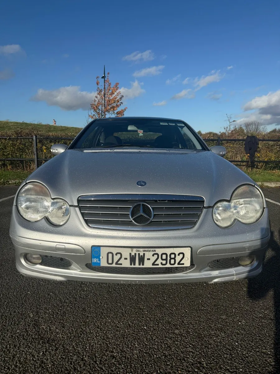 Mercedes Benz c180 - Image 2