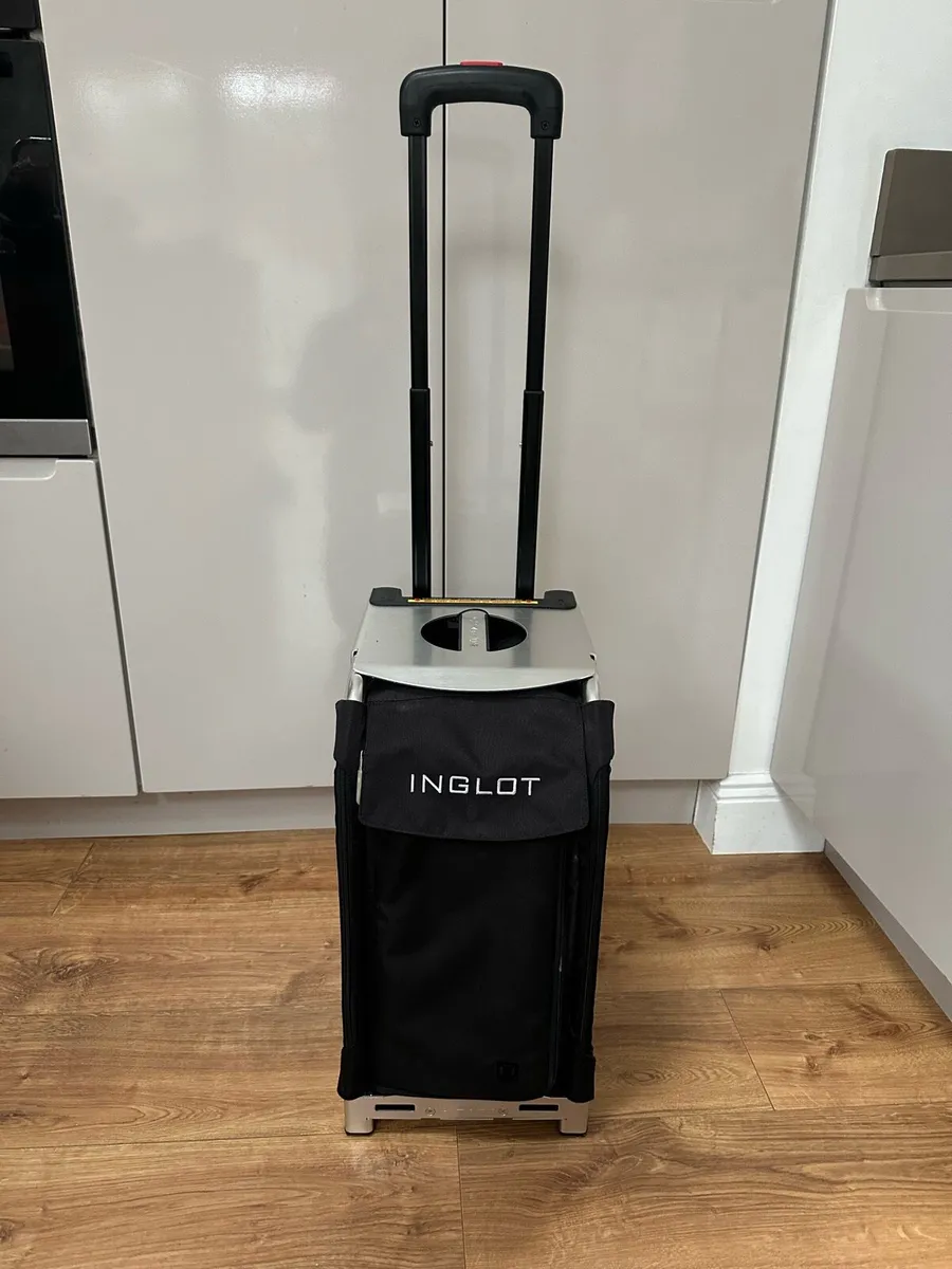 Inglot Pro Make up Artist Case by Zuca - Image 2