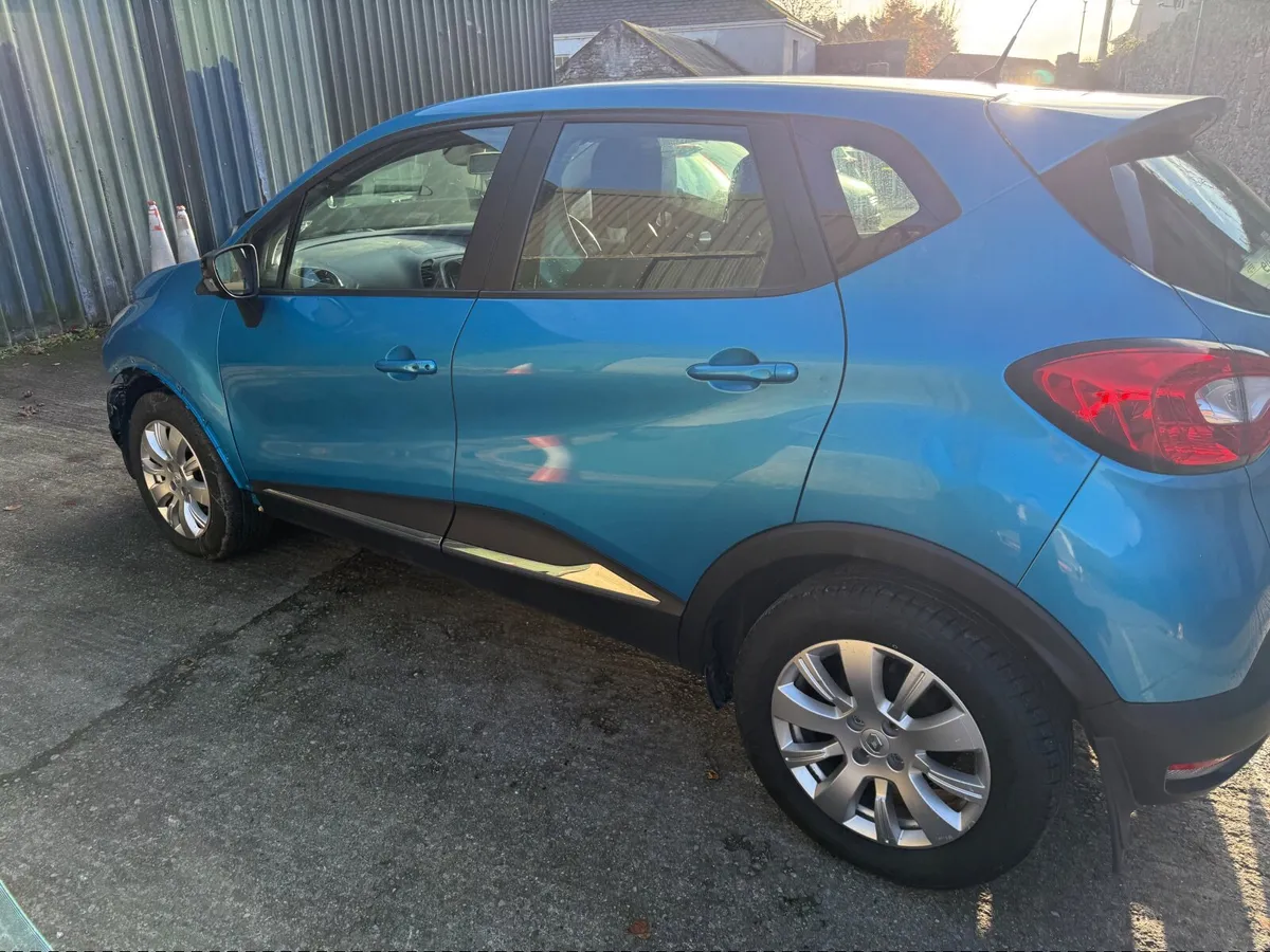 Renault Captur diesel - Image 1