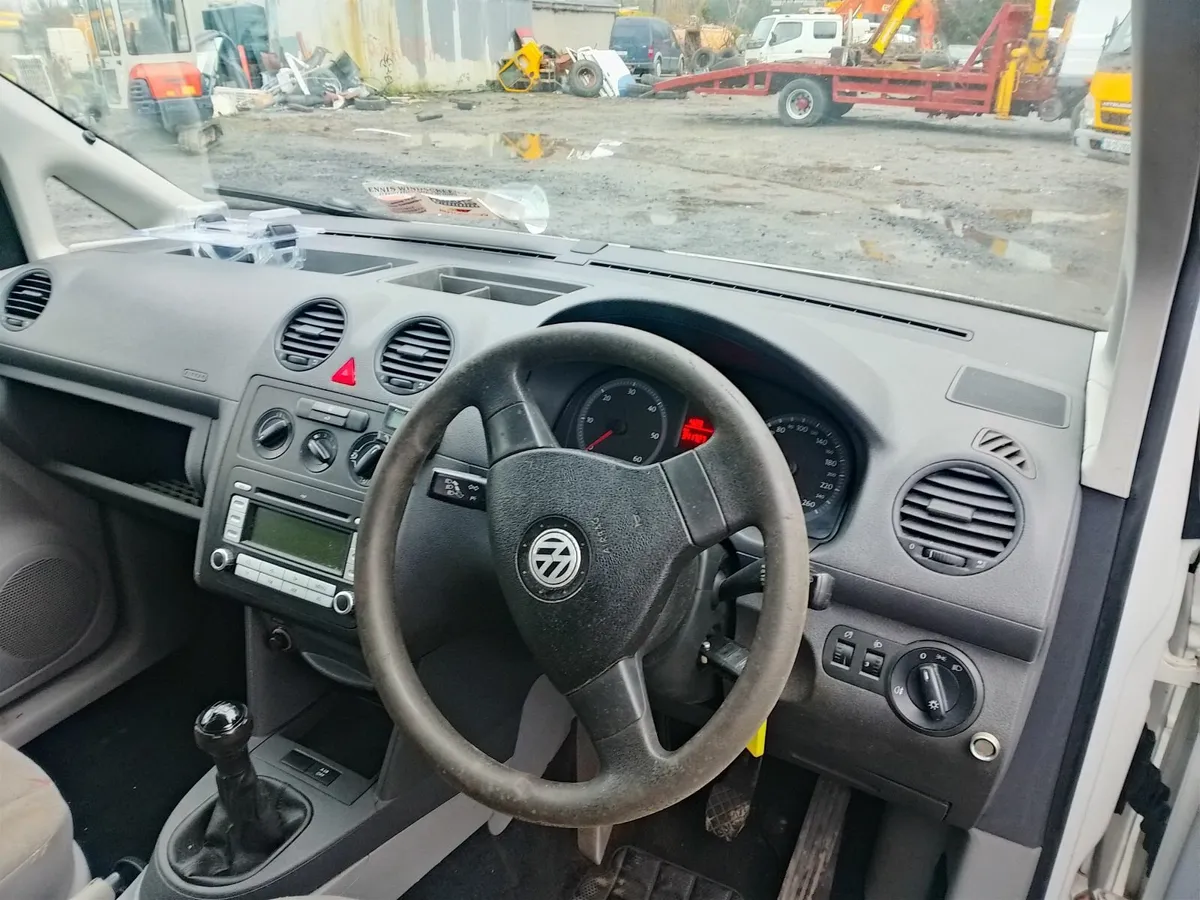 Volkswagen Caddy 2009 - Image 1