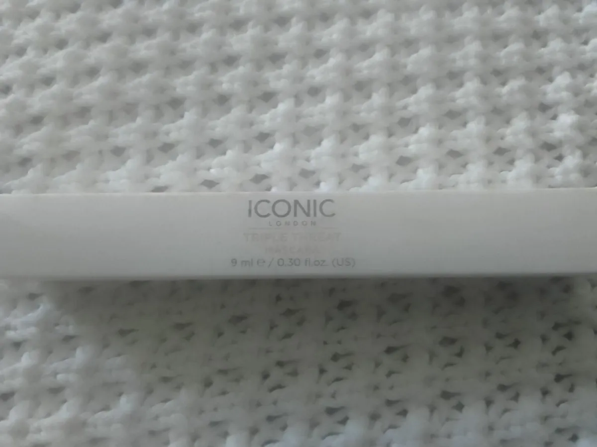 Iconic London triple treat mascara full sized new - Image 1