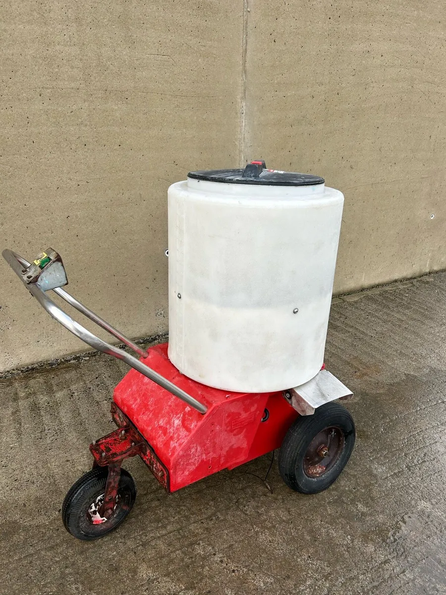 Cubicle bedder - Image 2