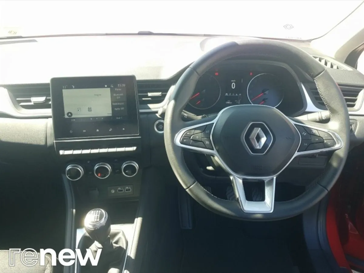 Renault Captur EVOLUTION - Image 2