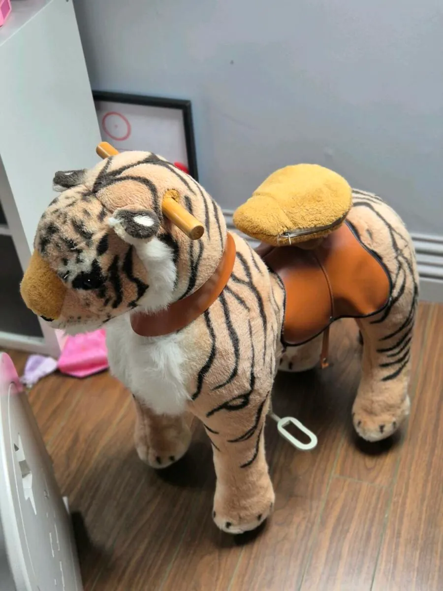 Tiger cycle ride on - Image 1