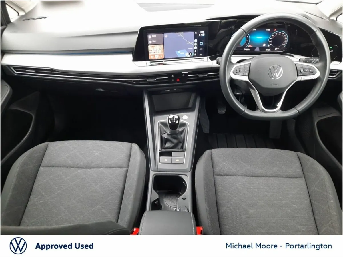 Volkswagen Golf 1.0 TSI 110HP Life - Image 2