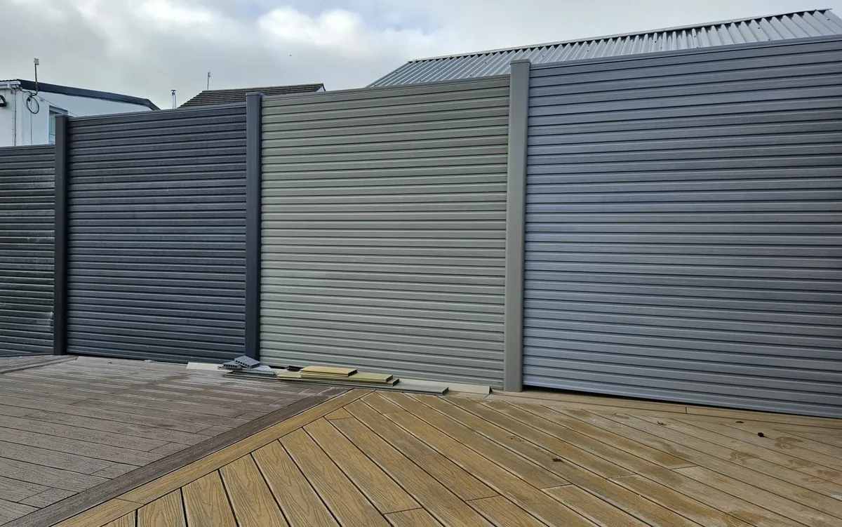 Composite Slatted Fencing Set - Image 2