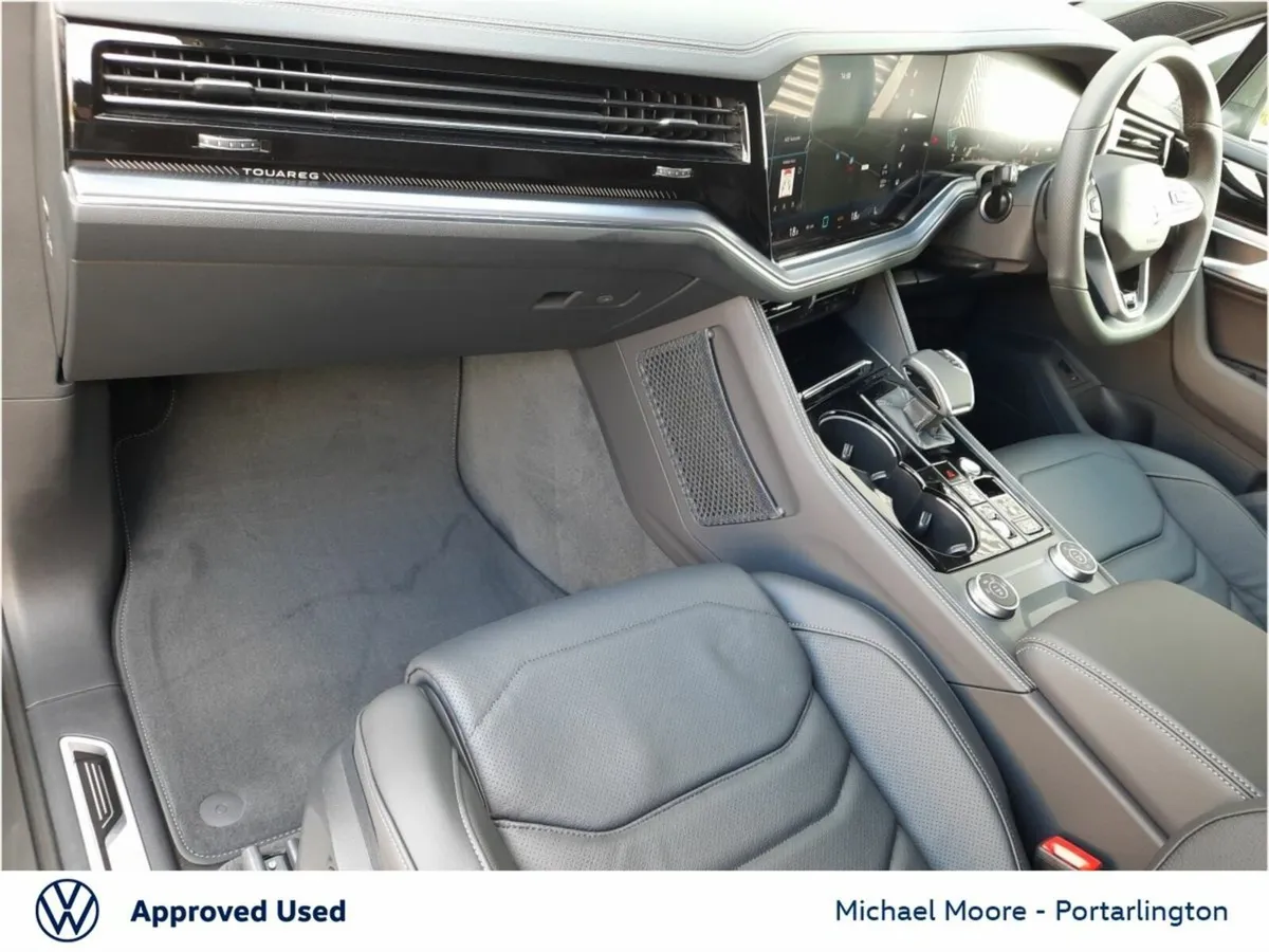 Volkswagen Touareg COMM RL 3.0TDI 4M 231HP - Image 4