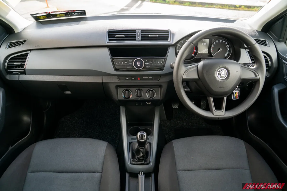 🔥 2016 Skoda Fabia 1.0 Petrol 🔥 - Image 4