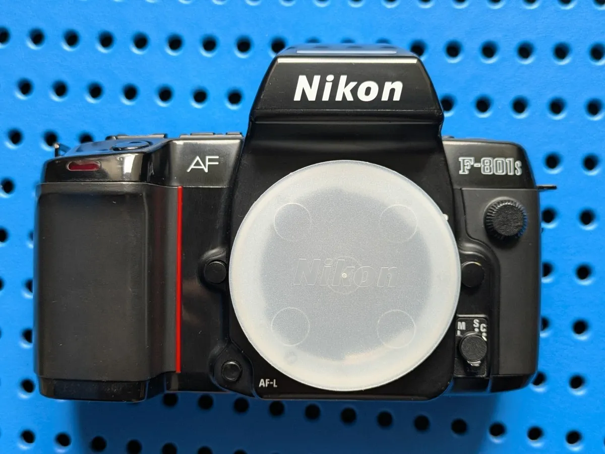 🎞️ Nikon F801s -  body only - Image 2