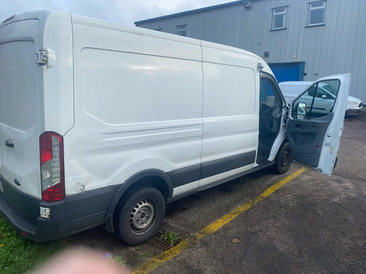 2015 Ford Transit Fridge - Image 4