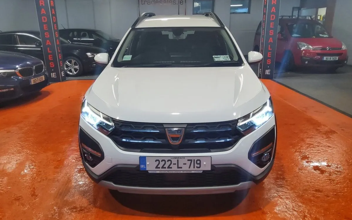 Dacia Jogger TCe 110 Comfort - Image 1