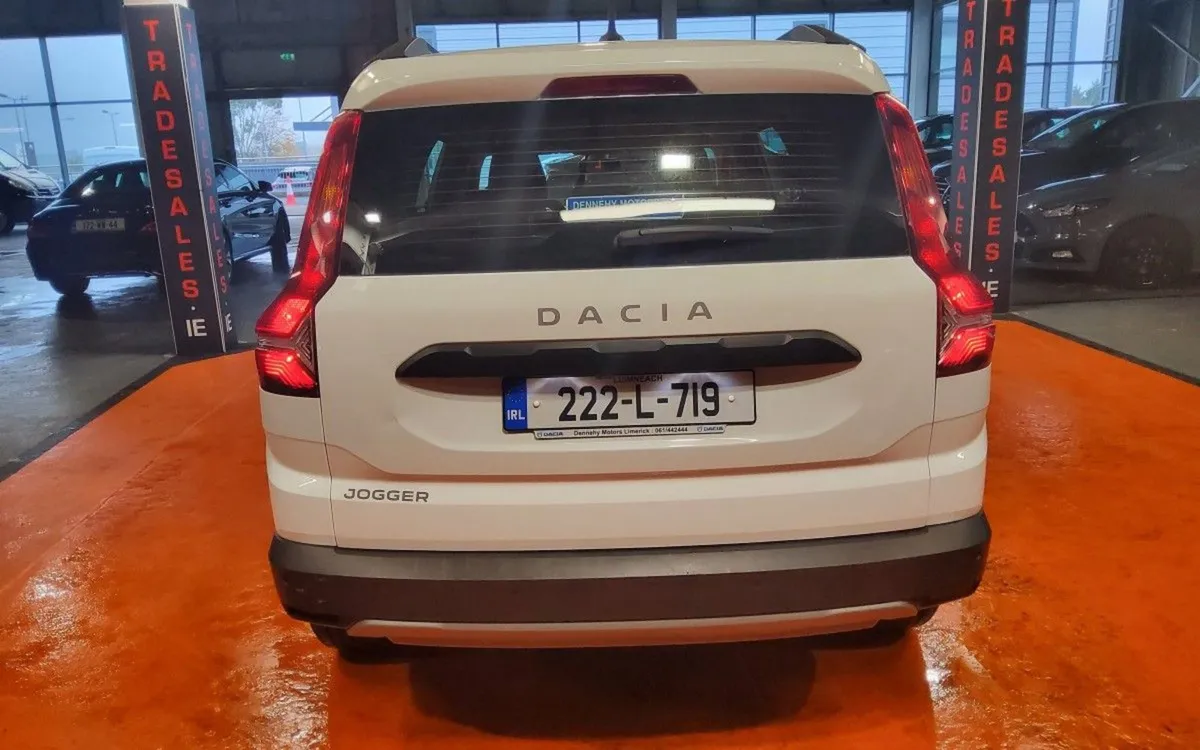 Dacia Jogger TCe 110 Comfort - Image 4