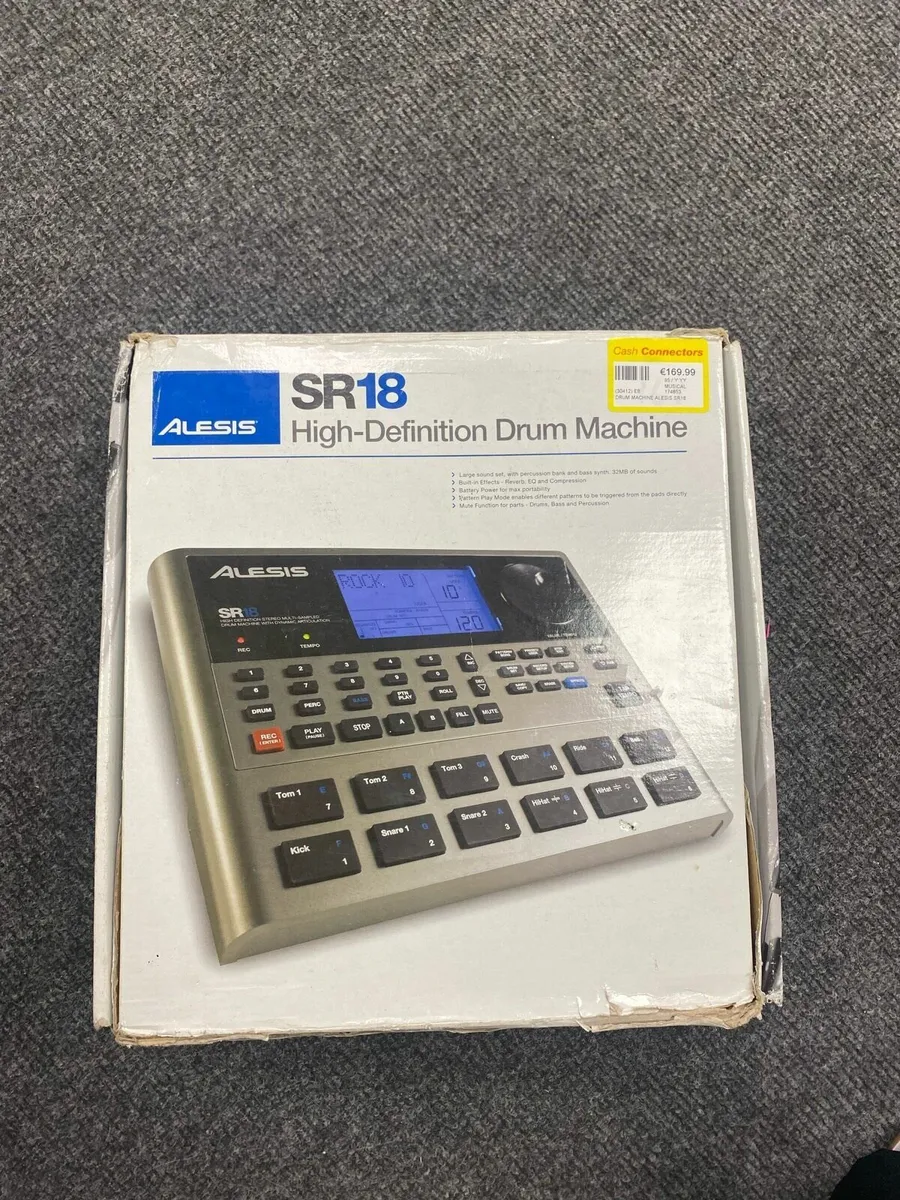 Alesis SR18 Drum Machine - Image 1