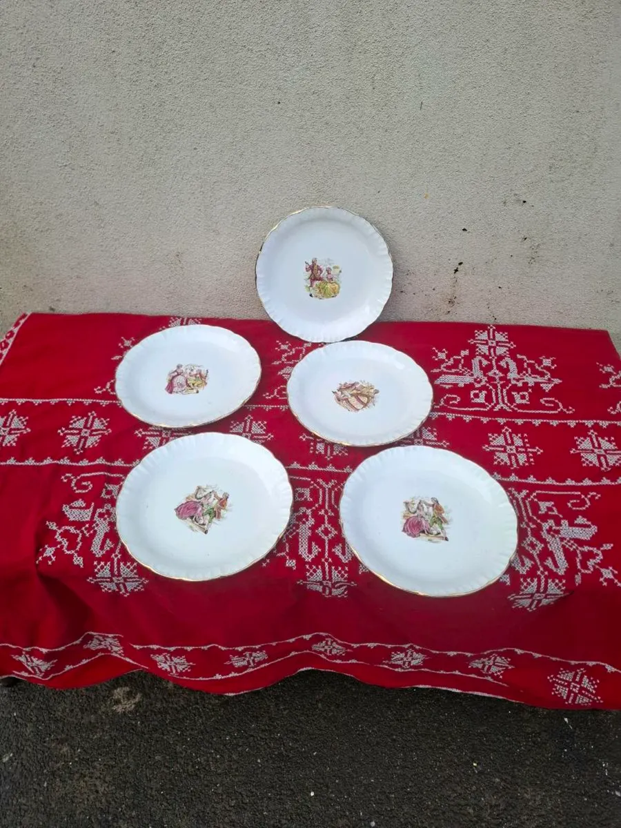 5 ceramic marquises dinner plates postage possible - Image 2
