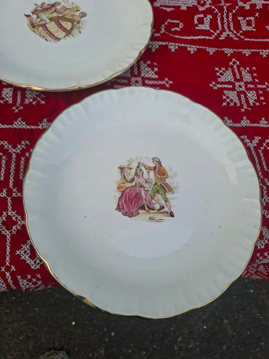 5 ceramic marquises dinner plates postage possible - Image 3