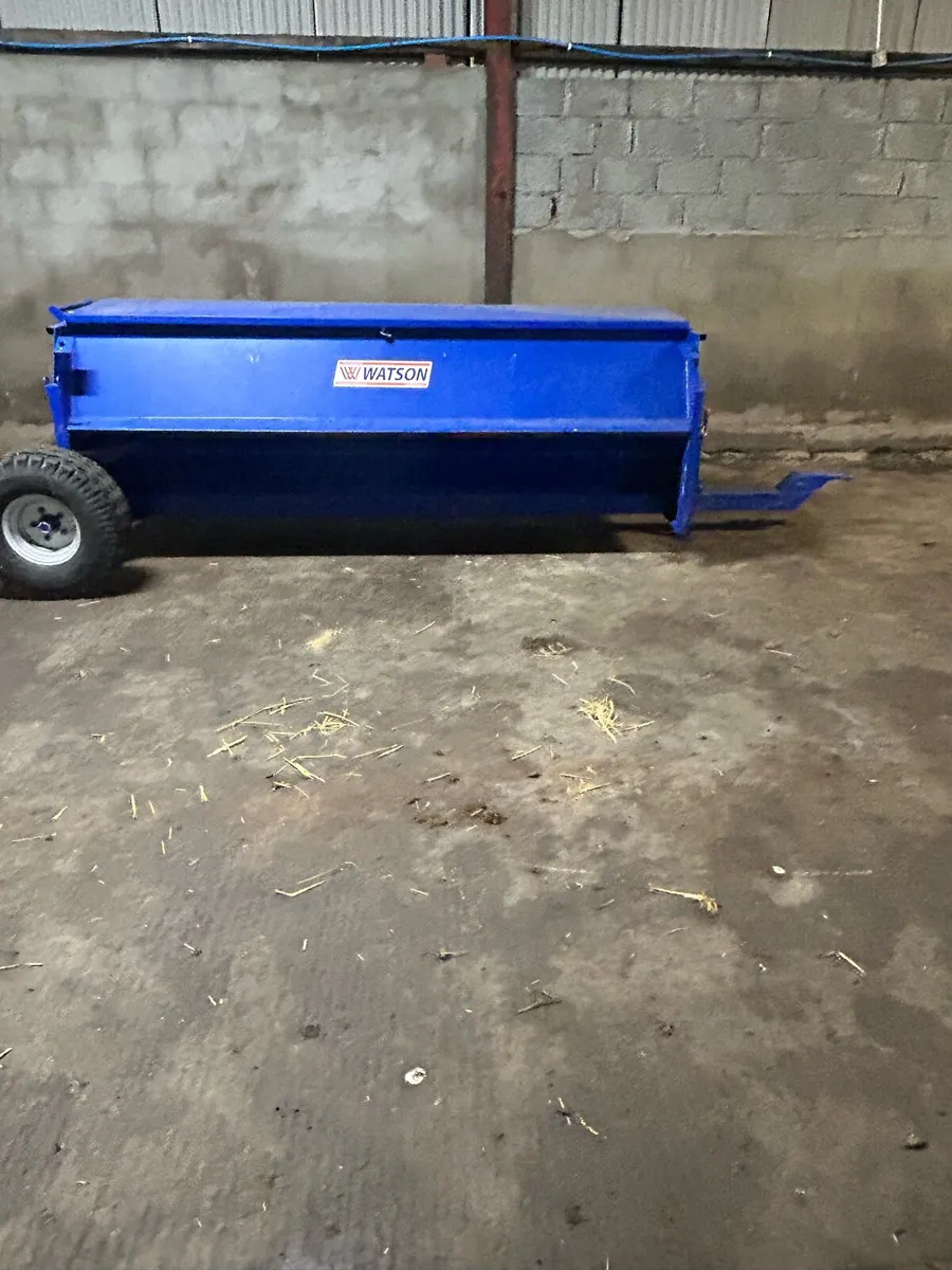 Hogget feeder - Image 1