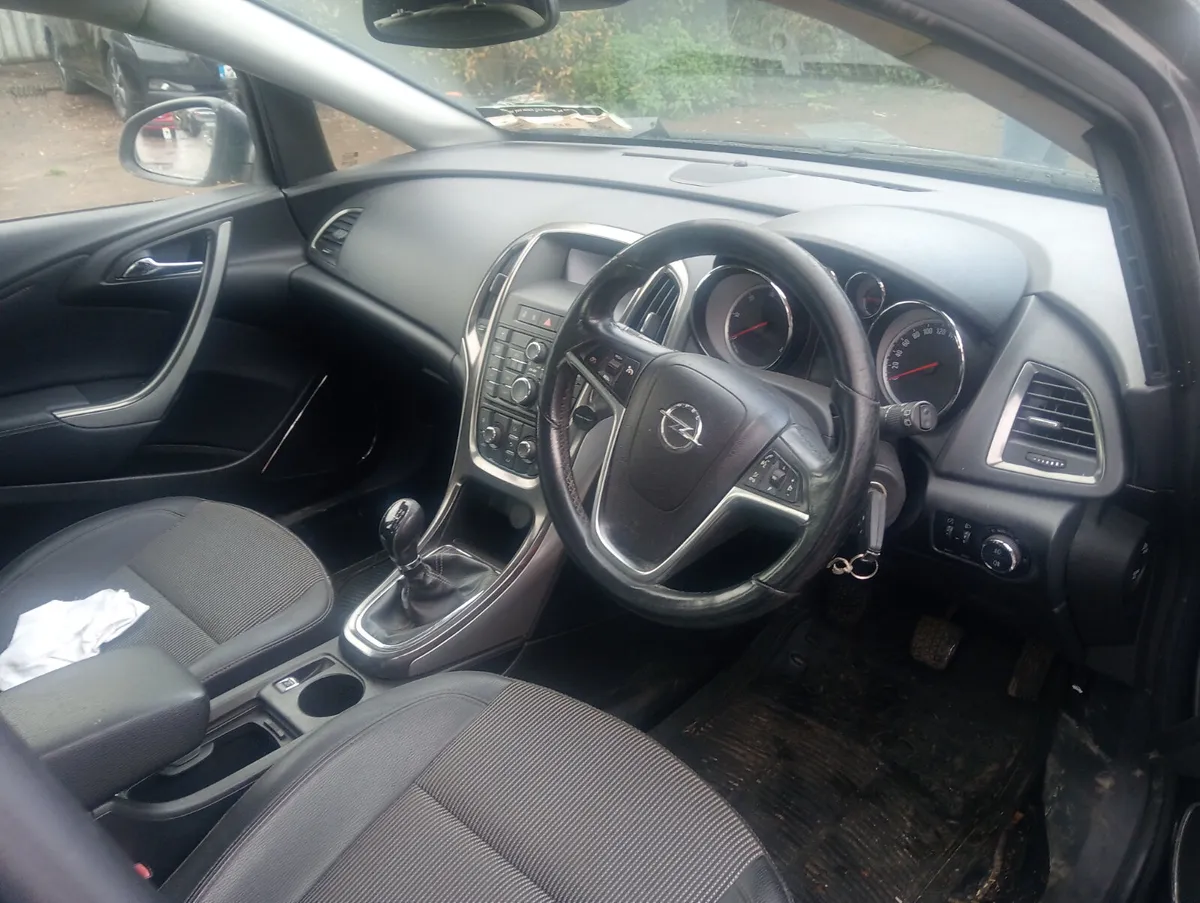 Opel Astra 11 1.7cdti - Image 4