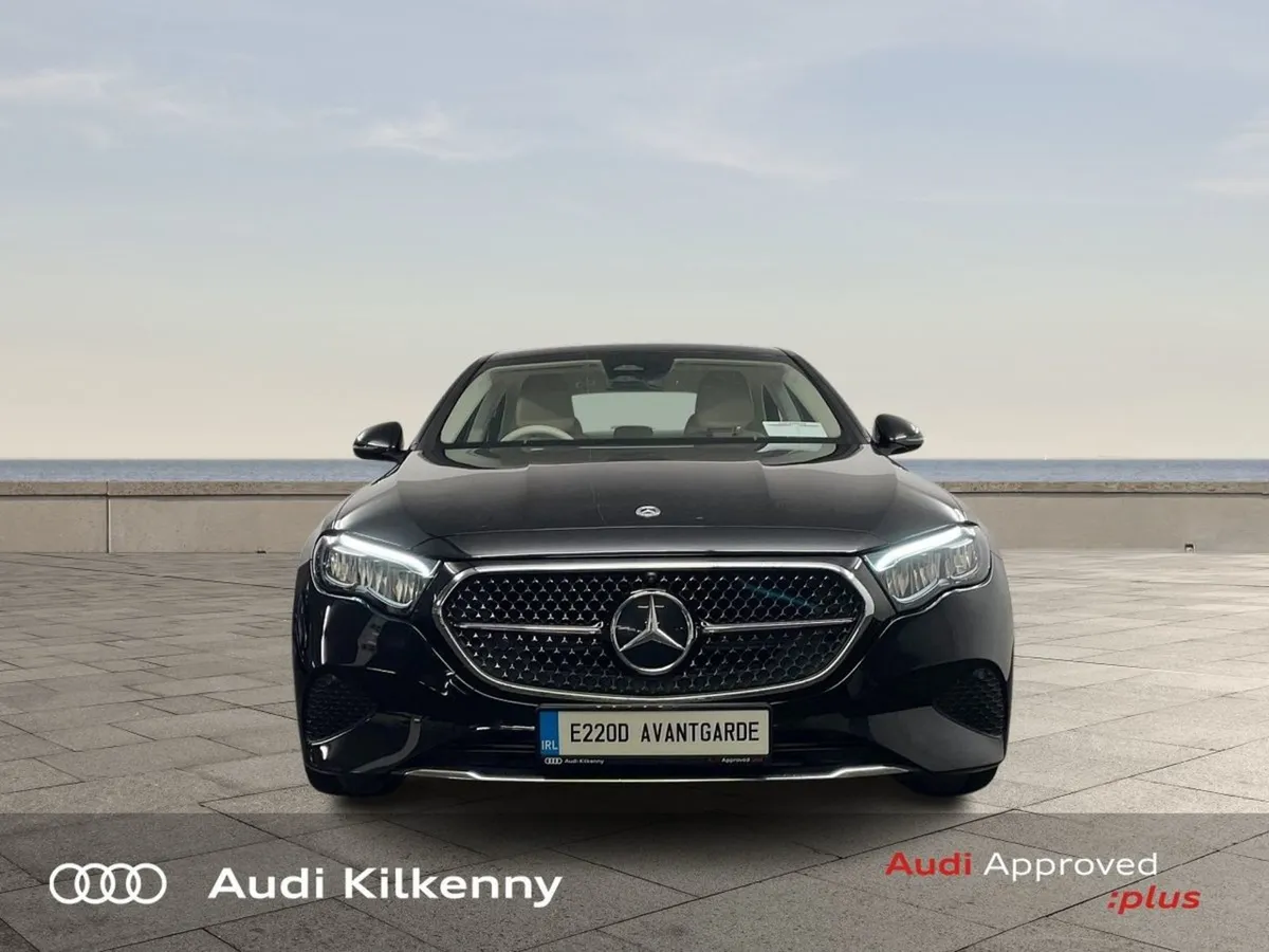 Mercedes-Benz E-Class E220d Avantgarde Plus Autom - Image 2