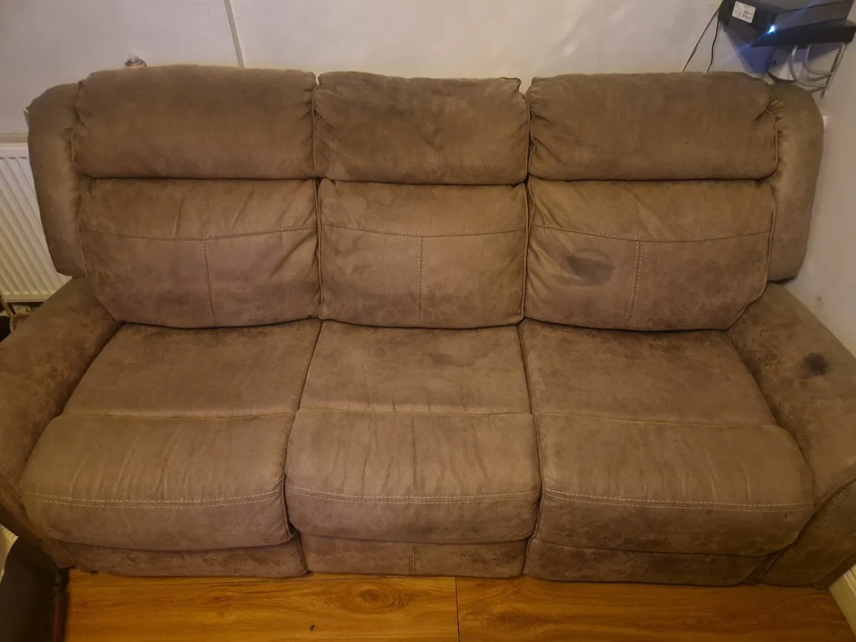 Sofa 3 seater and 2 seater - Image 3