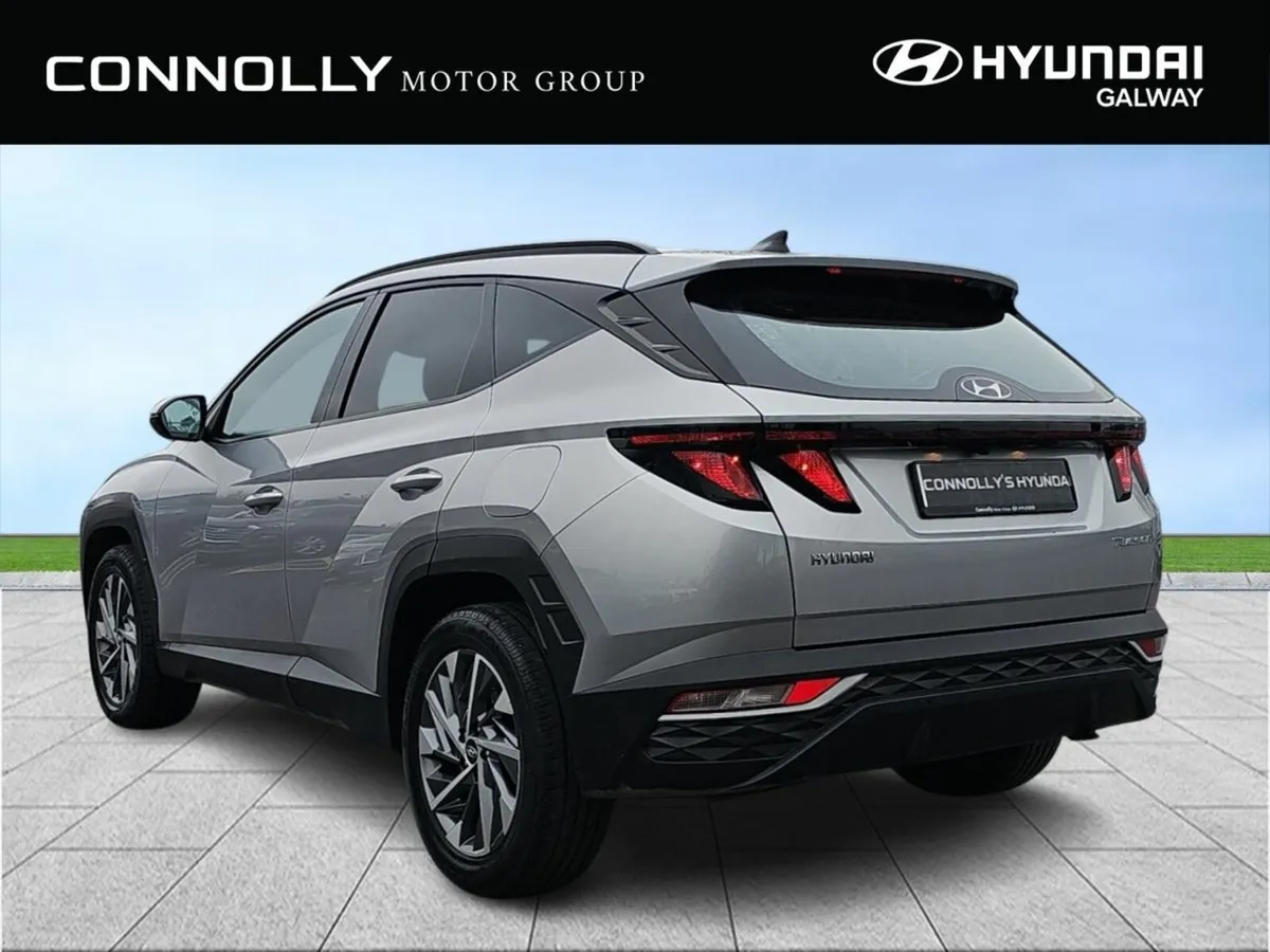 Hyundai Tucson 2WD Executive - Image 4