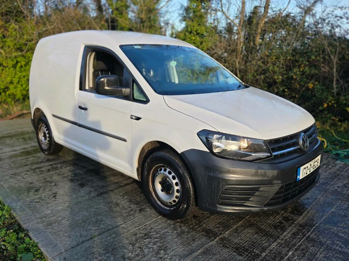 2017 Volkwagon Caddy - Image 1