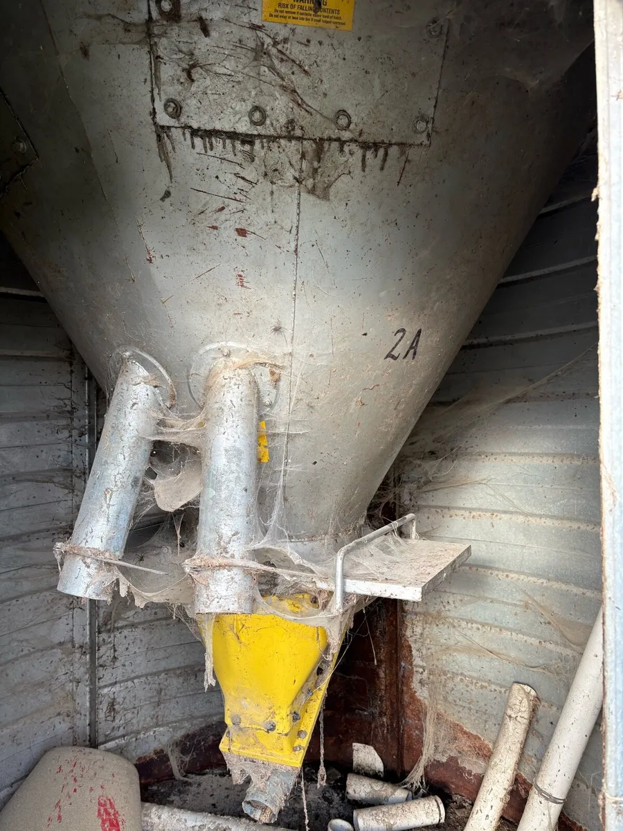 16T Split Meal Bin - Image 2