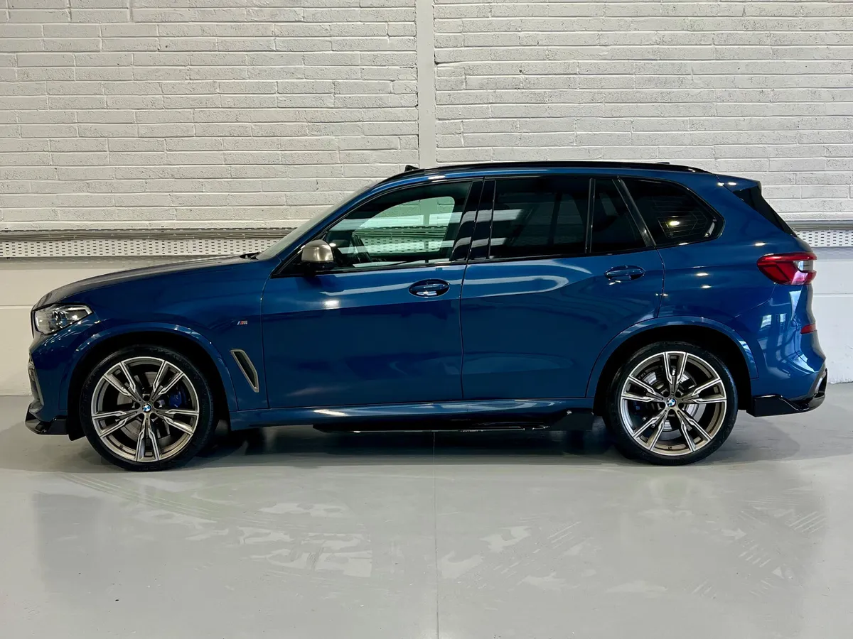 BMW X5 M50d 395bhp 5dr Auto |6 Cylinder Quad Turbo - Image 4