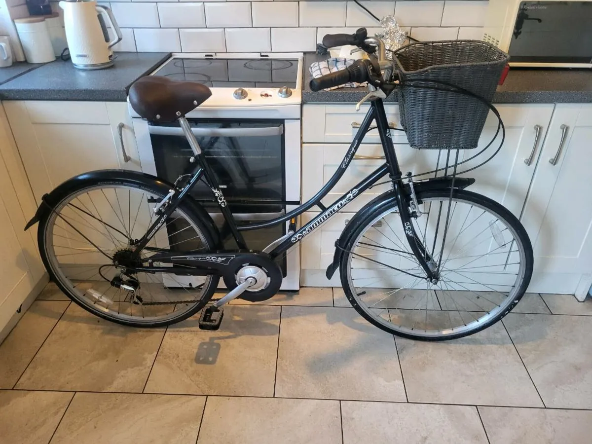 Ladies bike - Image 4