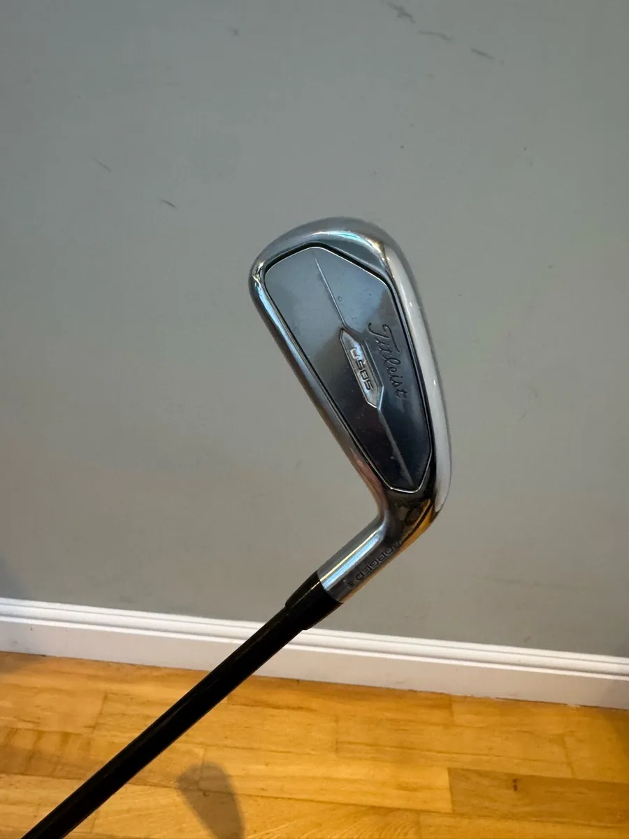 Titleist U505 3 iron - Image 1