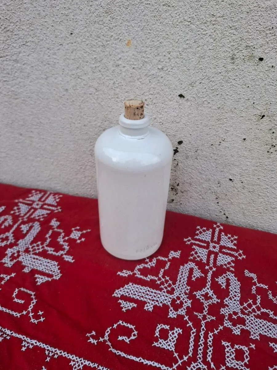 Mill decorative bottle postage possible - Image 2