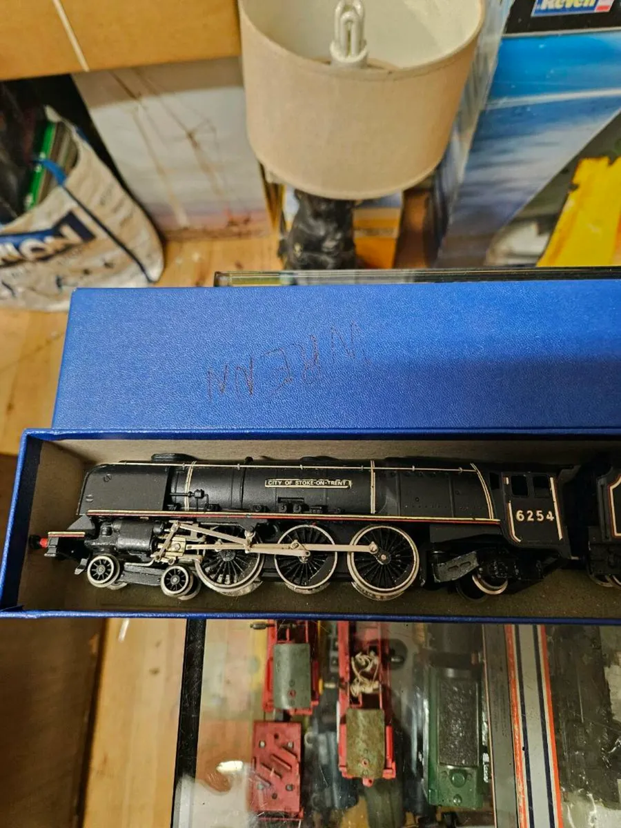Hornby OO Gauge Wrenn City of Trent Steam Engine - Image 2