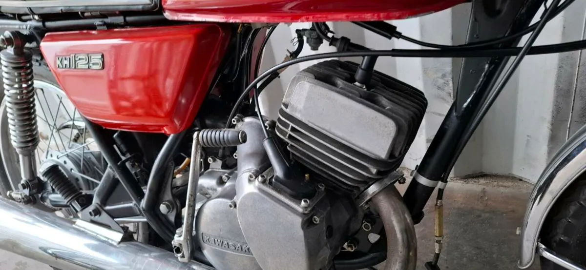 1978 Kawasaki KH 125 A . Low km - Image 3