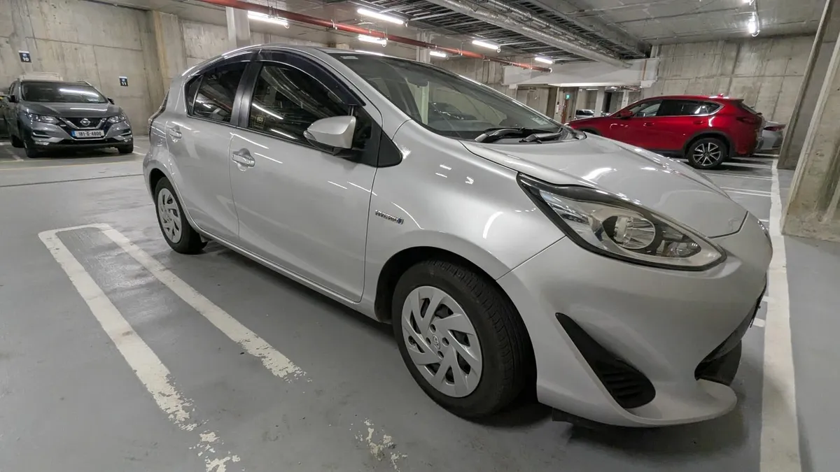 Toyota Aqua 2019 - Image 2