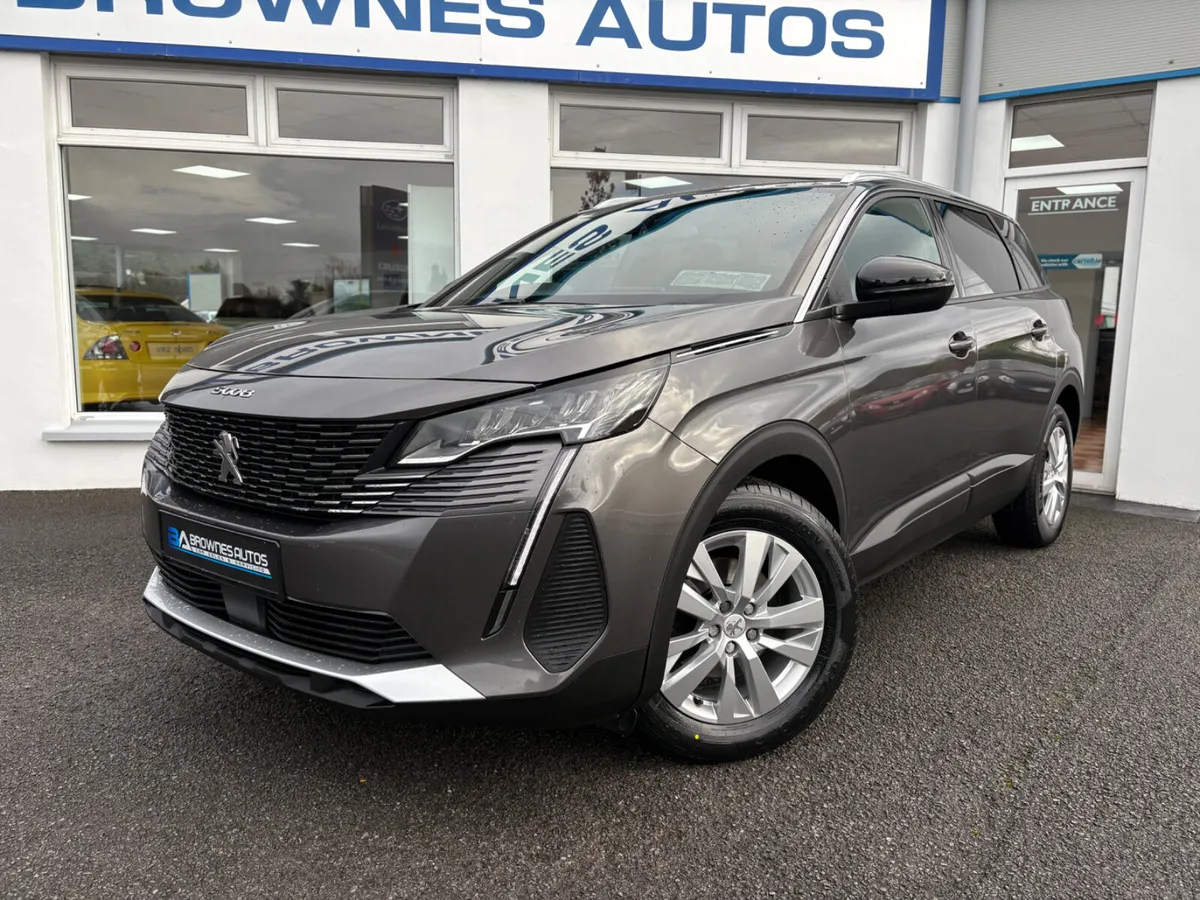 2023 (232) Peugeot 5008 Active Premium + 7 seater - Image 2