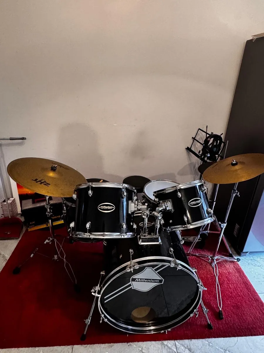 Drum set 8 pieces, in good condition - Image 4
